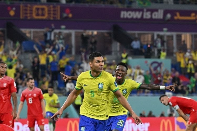 Casemiro setelah mencetak gol dalam pertandingan Brasil vs Swiss di Grup G Piala Dunia 2022 di Stadion 974, Doha, Qatar.