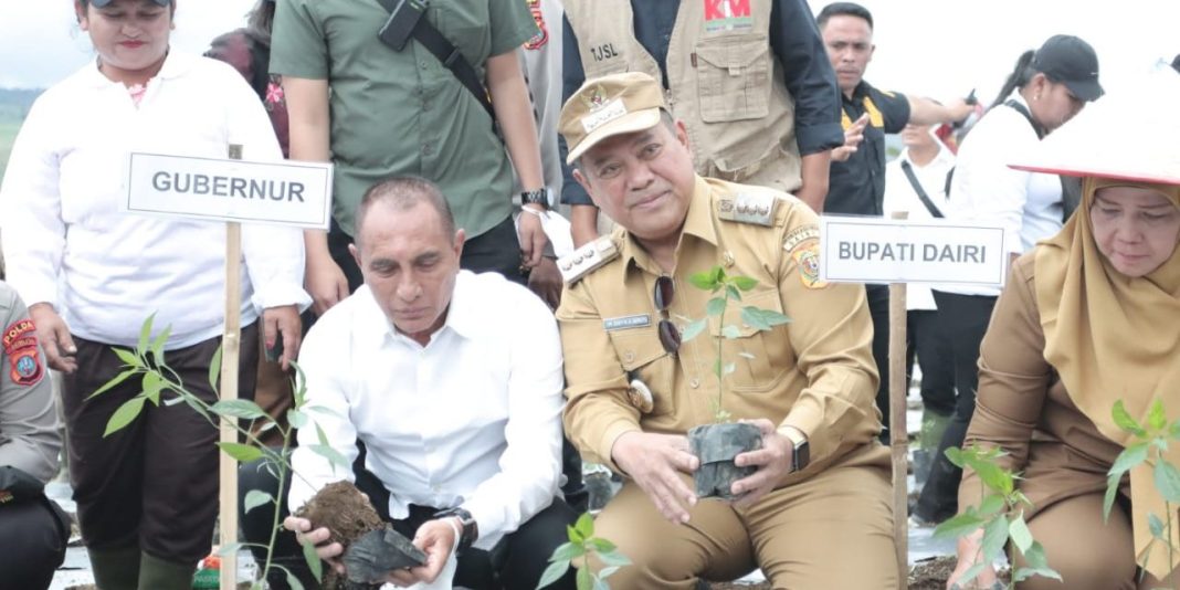 Gubernur Sumut Edy Rahmayadi dan Bupati Dairi Eddy Berutu.