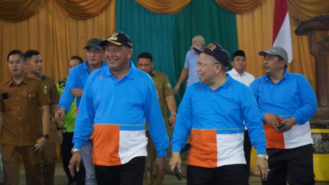 Plt Bupati Langkat H Syah Afandin SH membuka turnamen Futsal Cup-I antar pelajar MA se Kabupaten Langkat di GOR Stabat.