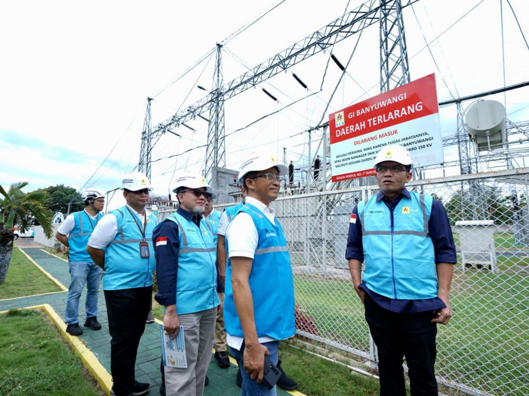 Plt Direktur Jenderal Ketenagalistrikan Kementerian ESDM, Dadan Kusdiana meninjau persiapan dan ingin memastikan listrik aman selama periode Nataru.