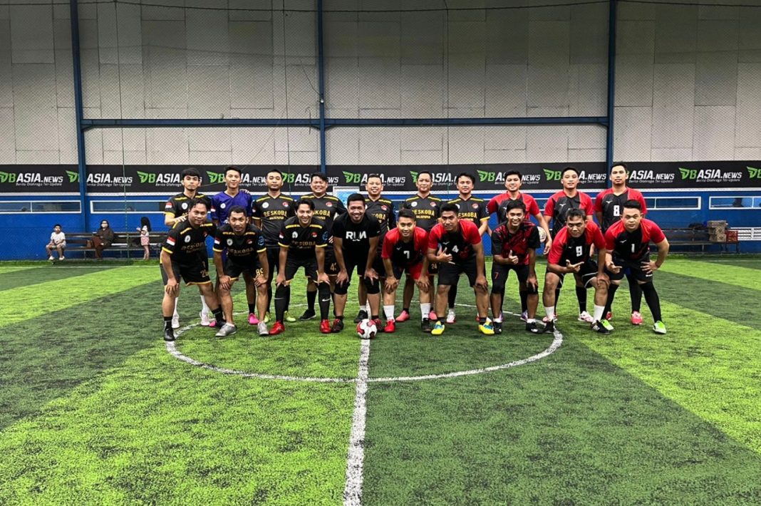 Tim Futsal Satres Narkoba Polresta Balikpapan bertemu dengan Tim Futsal Kejaksaan Negeri Balikpapan.