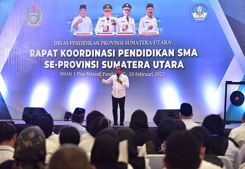 Gubernur Sumut Edy Rahmayadi membuka rakor pendidikan SMA se Provinsi Sumut di GOR SMAN 1 Plus Matauli, Pandan, Kabupaten Tapteng.