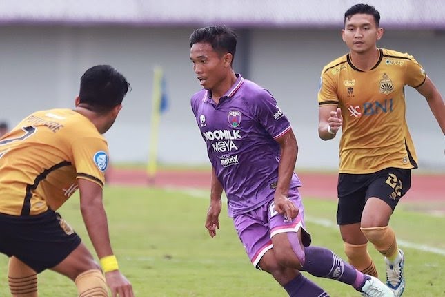 Pertandingan pekan ke-23 BRI Liga 1 2022/2023: Persita Tangerang melawan Bhayangkara FC.