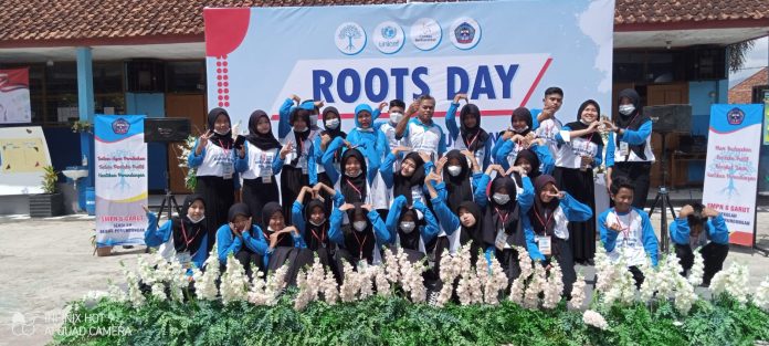 Program Roots Anti-Perundungan Kemendikbudristek - Buser Online