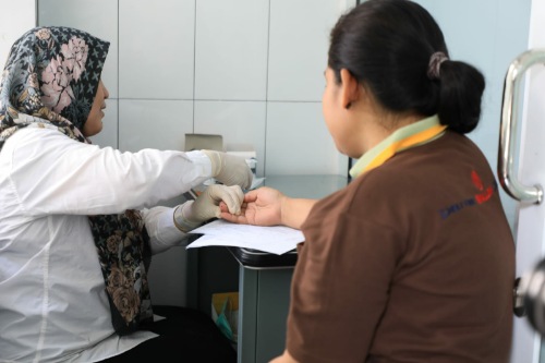 Dinas Kesehatan Kota Medan menggelar gebyar GP2SP di Klinik Pratama PT Industri Karet Deli.