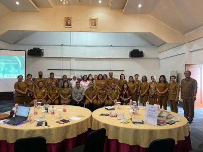 Dinkes Karo bersama USAID Momentum menyelenggarakan rapat kerja Pokja penurunan jumlah kematian ibu dan bayi Kabupaten Karo di Aula Hotel Sinabung Hills Berastagi.