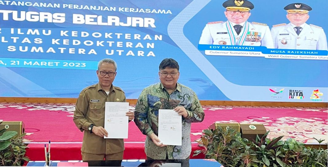 Kepala BK Sumut Safruddin menghadiri sosialisasi dan penandatanganan perjanjian kerja sama program bantuan beasiswa tugas belajar magister ilmu kedokteran tropis Fakultas Kedokteran USU di Aula Tengku Rizal Nurdin, Jalan Jenderal Sudirman, Nomor: 41 Medan.