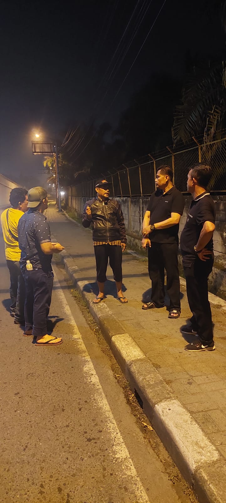 Polsek Patumbak melaksanakan rekonstruksi kasus begal terhadap Wakil Ketua Bidang Pendidikan PWI Sumut Sugiatmo di Jalan Sisingamangaraja XII Medan (dekat Fly Over Amplas).