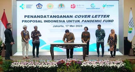 Indonesia dan World Bank telah menandatangani Cover Letter proposal Indonesia untuk dana pandemi di Gedung Kemenkes RI, Jakarta, Rabu (17/5/2023). (Dok/Kemenkes RI)