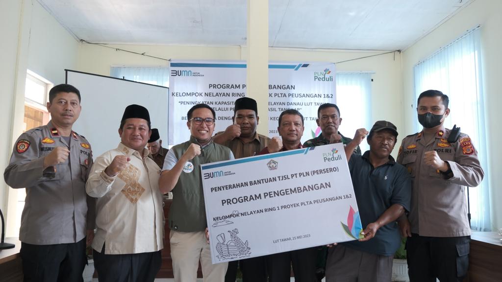 PLN UIP Sumbagut melalui UPP Sumbagut pengelola proyek PLTA Peusangan 1&2, menggelar kegiatan pelatihan bagi nelayan, Kamis (25/5/2023). (Dok/PLN)