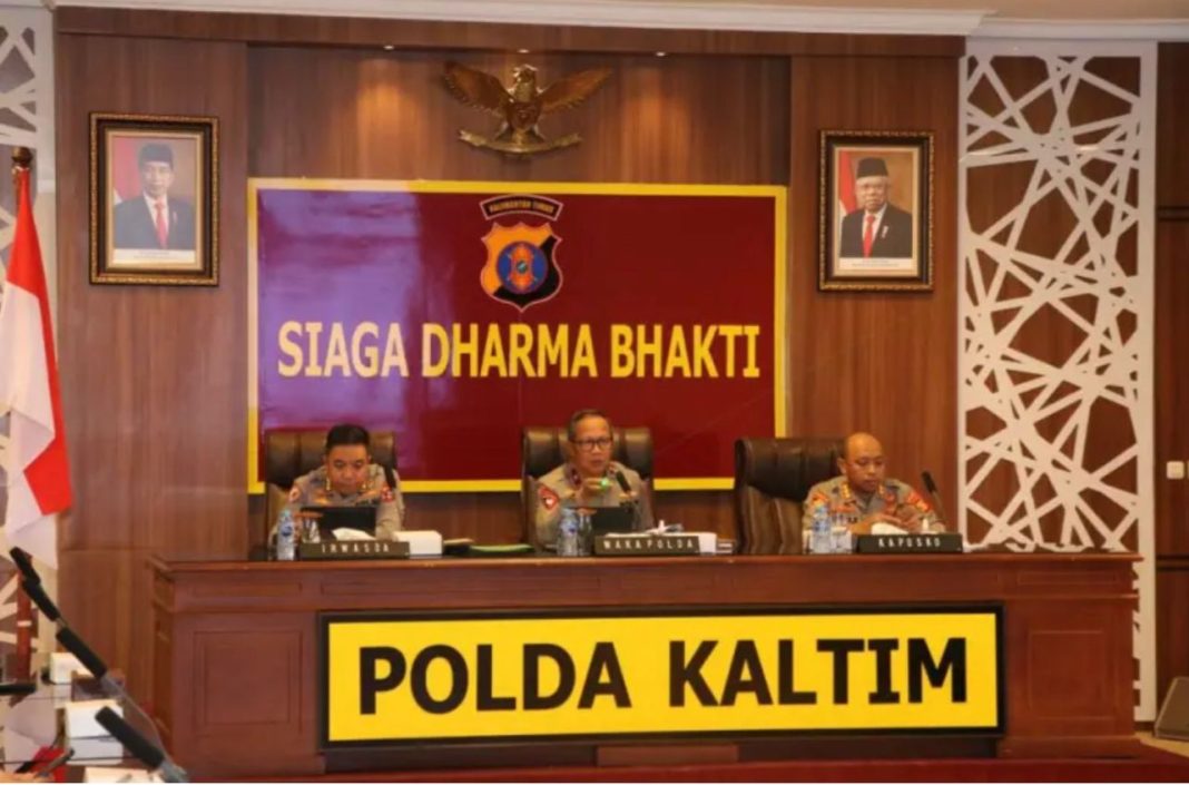 Polda Kaltim melaksanakan kegiatan Analisa dan Evaluasi (Anev) Program Quick Wins Presisi Tahun 2023 yang bertempat di Ruang Rupatama Polda Kaltim.