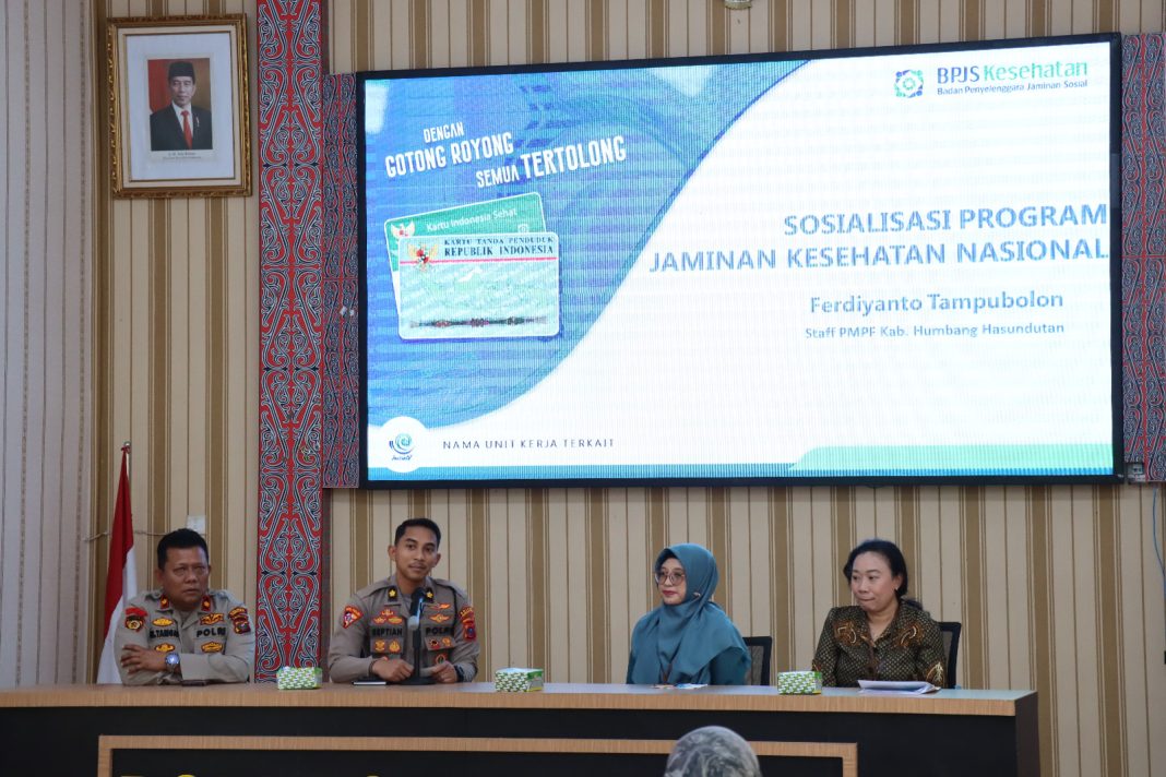 BPJS Kesehatan Humbahas menggelar sosialisasi program JKN di Mapolres Humbahas, bertempat di Aula DP Silitonga, Jumat (7/7/2023). (Dok/Humas Polres)