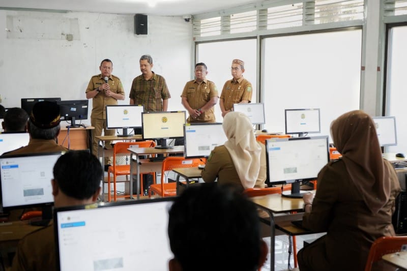 Dinas Pendidikan dan Kebudayaan Kota Medan kembali mengadakan asesmen jabatan kepala sekolah dan calon kepala sekolah untuk tingkat SD dan SMP di Kota Medan, bertempat di USU, Selasa (25/7/2023). (Dok/Kominfo Medan)