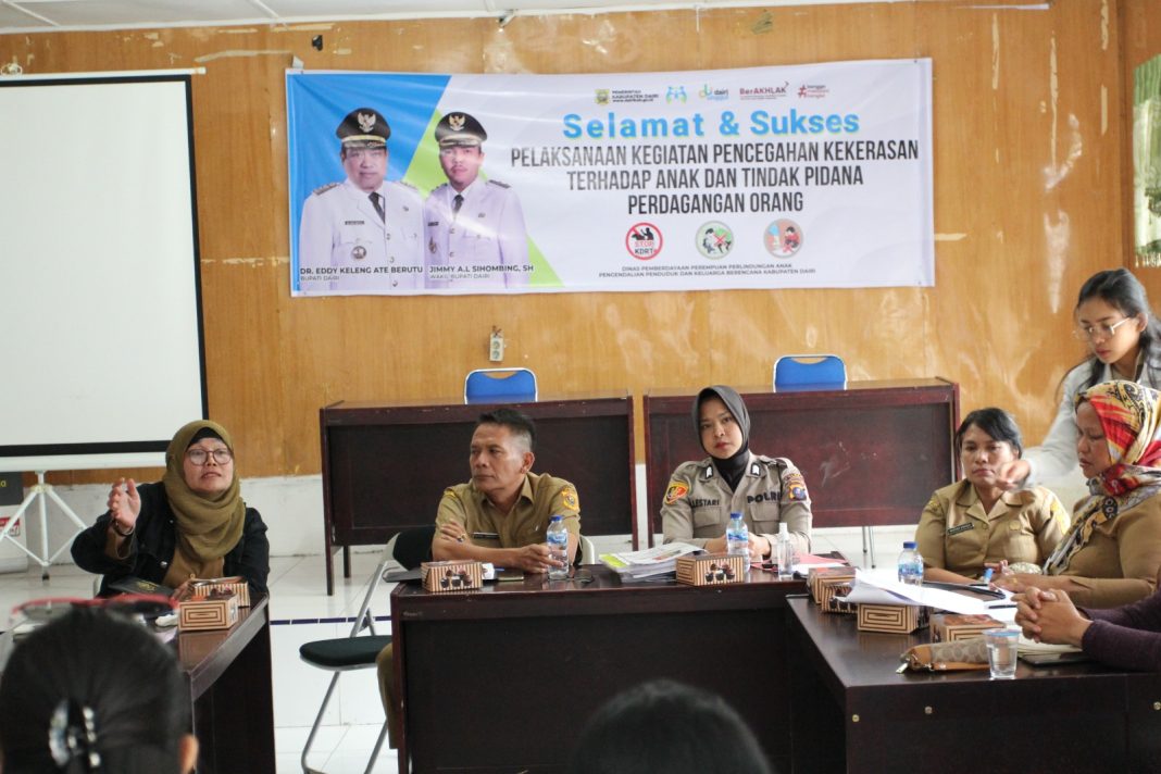 Dinas P3AP2KB Dairi rapat koordinasi dengan organisasi perangkat daerah dan lainnya bahas tentang pencegahan pelecehan seksual pada anak, di Sidikalang, Senin (31/7/2023). (Dok Kominfo Dairi)