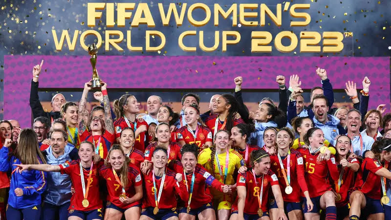 Selebrasi pemain Timnas Spanyol setelah keluar sebagai juara Piala Dunia Wanita 2023 yang berlangsung di Stadium Australia, Sydney, Minggu (20/8/2023).