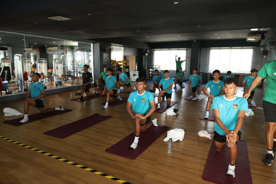 Setelah melawan Timor Leste, tim U-23 Indonesia mendapat materi latihan pemulihan kondisi di hotel, Senin (21/8/2023). (Dok/PSSI)