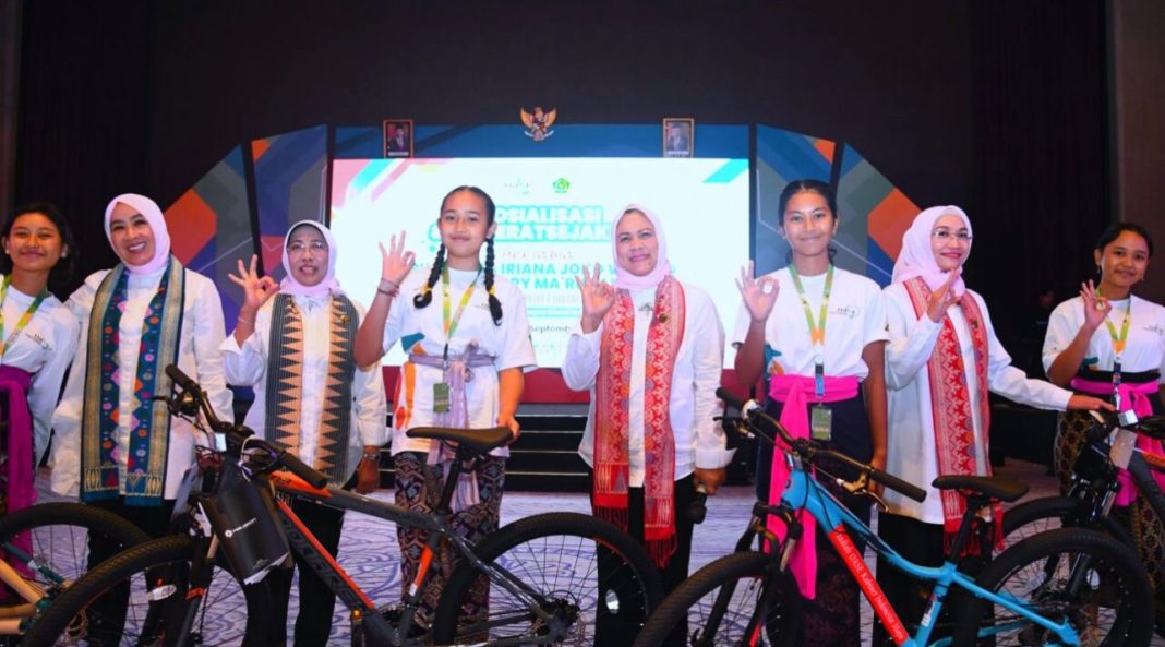 Ibu Negara Republik Indonesia, Ny Iriana Joko Widodo didampingi Ibu wakil negara Ny Wury Ma’ruf Amin dan para anggota OASE KIM melakukan kegiatan kunjungan kerja ke Provinsi Bali 23 hingga 24 September 2023.