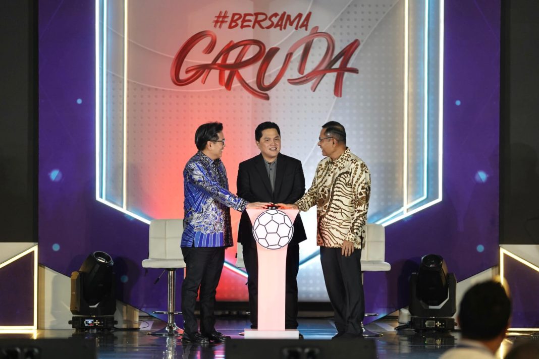 Ketua Umum PSSI Erick Thohir saat acara PSSI Partner Summit sekaligus signing seremoni dengan para sponsor yang digelar di Jakarta, Rabu (27/9/2023). (Dok/PSSI)