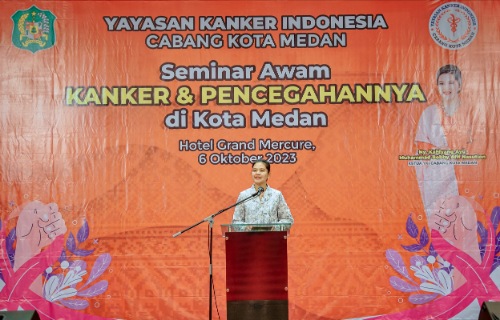 YKI Cabang Kota Medan menggelar Seminar Awam Kanker dan Pencegahannya di Kota Medan di Hotel Grand Mercure, Jalan Sutomo Medan, Jumat (6/10/2023). (Dok/Kominfo Medan)