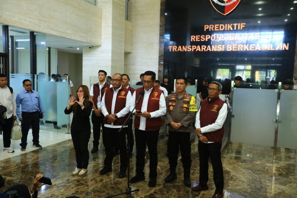 Brigjen Pol Djuhandani Rahardjo Puro kepada wartawan di Bareskrim Polri, Jakarta Selatan, Senin (30/10/2023). (Dok/Humas Polri)