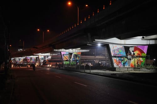 Karya seniman mural dari manca negara termasuk Indonesia menghiasi pilar Fly Over Amplas. (Dok/Kominfo Medan)