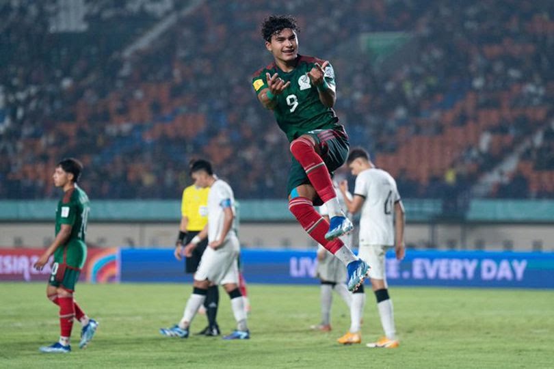 Selebrasi Stephano Carrillo dalam laga Timnas Meksiko U-17 vs Timnas Selandia Baru U-17 pada matchday ketiga Grup F Piala Dunia U-17 2023, Sabtu (18/11/2023) petang WIB.