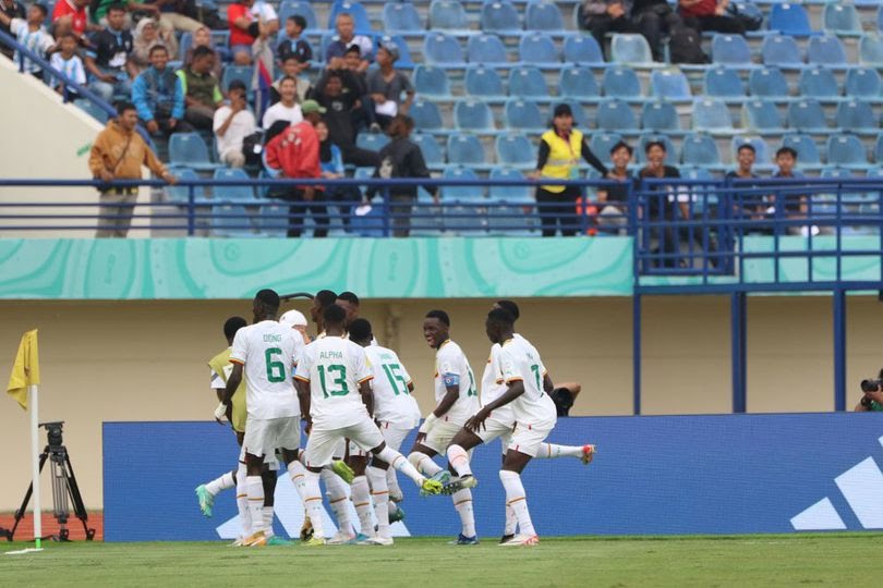 Selebrasi Timnas Senegal U-17 usai menjebol gawang Polandia U-17 di laga match day 2 Grup D Piala Dunia U-17 2023 di Stadion Si Jalak Harupat, Selasa (14/11/2023) sore WIB.