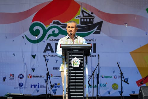 Pembukaan Sarasehan UMKM Komwil I Apeksi yang berlangsung di Lapangan Hiraq, Kota Lhokseumawe, Aceh, Minggu (19/11/2023).