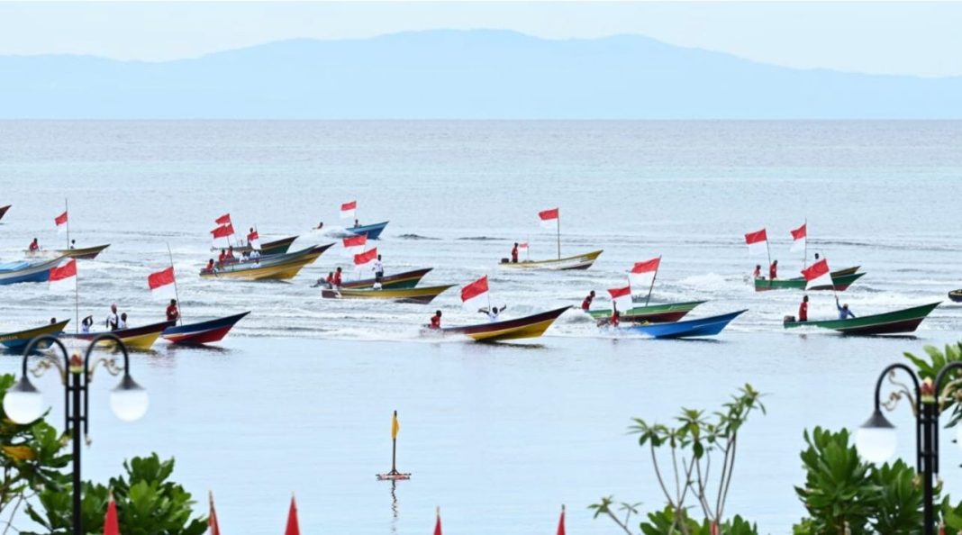 Puncak Acara Sail Teluk Cenderawasih Tahun 2023, yang digelar di Kawasan Pantai Semau, Kabupaten Biak Numfor, Papua.