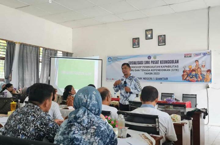 GTK SMKN 1 Siantar, Kabupaten Simalungun, mengikuti workshop peningkatan kapabilitas dalam rangka mensukseskan program SMK PK skema lanjutan tahun 2023, Kamis (30/11/2023). (Dok/Humas SMKN 1 Siantar)