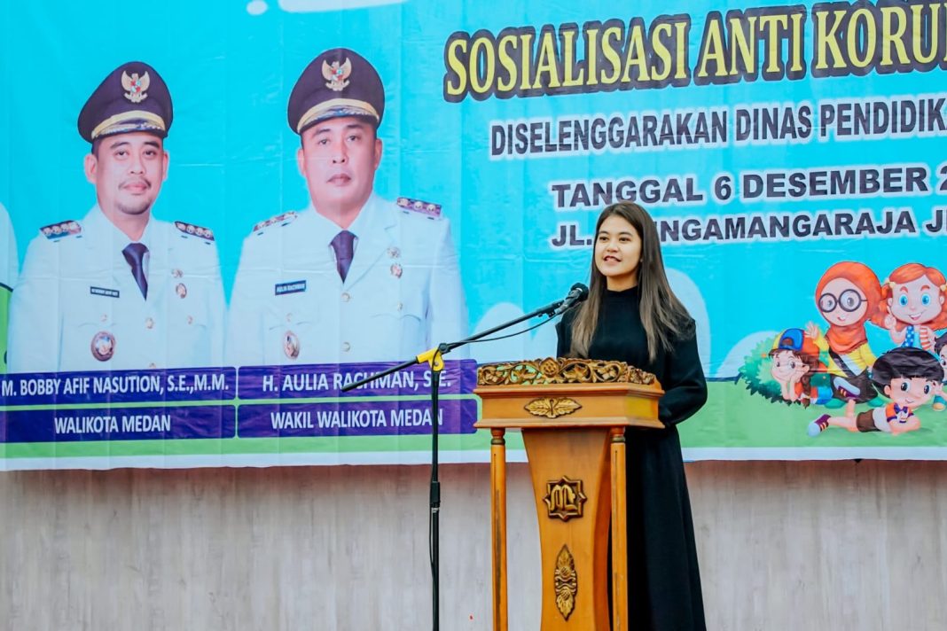 Dinas Pendidikan dan Kebudayaan Kota Medan menggelar Sosialisasi Antikorupsi pada Satuan PAUD tahun 2023 di Hotel Madani Medan, Rabu (6/12/2023). (Dok/Kominfo Medan)