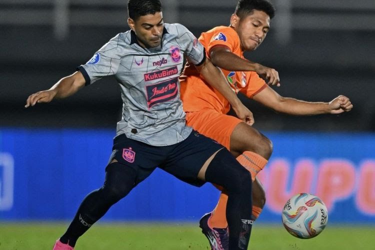 Suasana pertandingan Borneo FC vs PSIS Semarang pada laga pekan ke-22 Liga 1 2023/2024 di Stadion Segiri, Samarinda, Kalimantan Timur, Sabtu (9/12/2023).