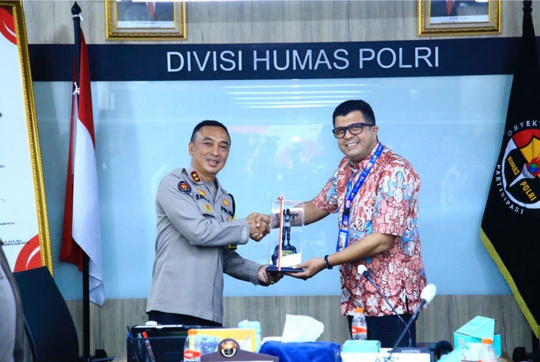 Polri melalui Divisi Humas menggelar deklarasi Pemilu Damai bersama Asosiasi Penyelenggara Telekomunikasi Seluruh Indonesia di Jakarta, Rabu (13/12/2023).