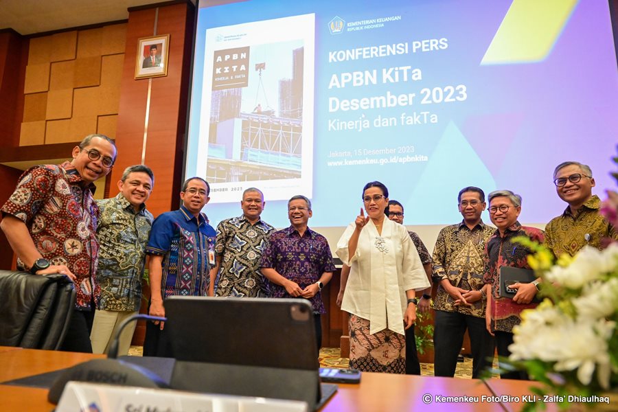 Menkeu RI Sri Mulyani Indrawati pada konferensi pers APBN Kita yang diselenggarakan secara hybrid di Jakarta, Jumat (15/12/2023). (Dok/Kemenkeu RI)