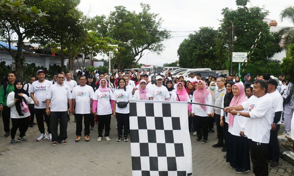 Acara puncak peringatan HKSN ke-65 di Provinsi Sumut berlangsung meriah. Terutama saat para disabilitas unjuk kebolehan di acara yang berlangsung di Cafe Pelataran Difabel, Jalan Karya Kasih, Nomor 26 B Pangkalan Mansyur Medan, Jumat (22/12/2023). (Dok/Kominfo Sumut)