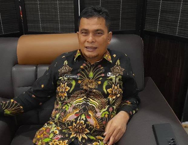 Kepala Dinas Kesehatan Sumut dr Alwi Mujahit Hasibuan MKes.