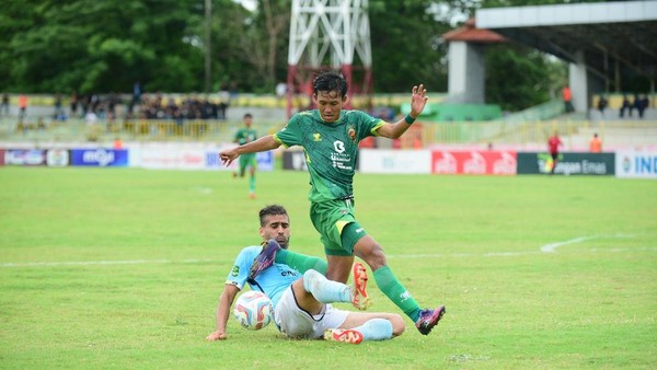 Laga babak degradasi Liga 2 Sriwijaya vs Perserang, Jumat (12/1/2024) sore WIB.