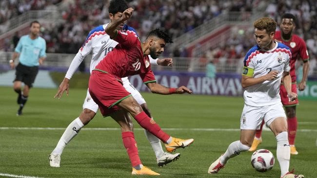 Thailand tahan Oman 0-0 pada laga Grup F Piala Asia 2023 tersji di Abdullah bin Khalifa Stadium, Minggu (21/1/2024).