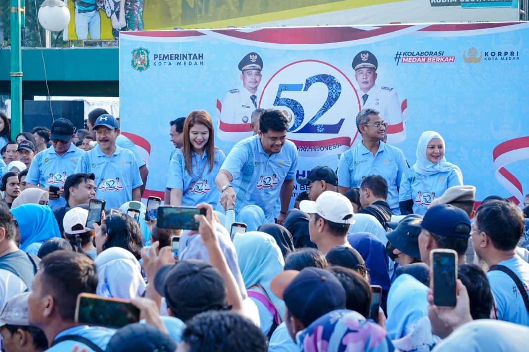 Ribuan anggota Korpri Kota Medan meramaikan dan mengikuti Gebyar HUT ke-52 Korpri di Lapangan Benteng, Sabtu (27/1/2024). (Dok/Kominfo Medan)