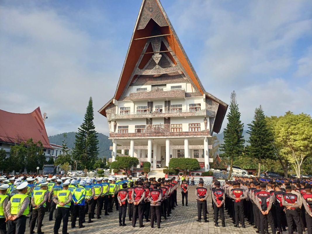 Apel pengamanan event internasional F1 Powerboat Danau Toba di halaman kantor Bupati Toba, Rabu (28/2/2024). (Dok/Polda Sumut)