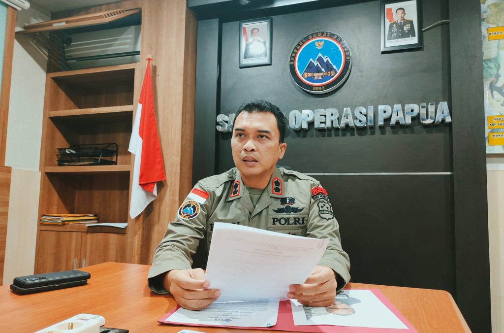 Kasatgas Humas Ops Damai Cartenz-2024 AKBP Dr Bayu Suseno.