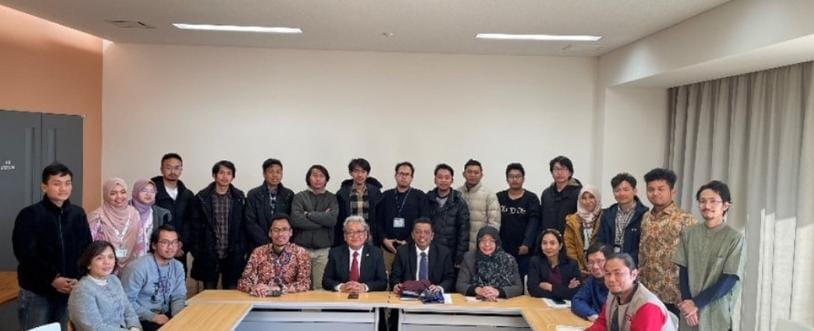 Delegasi Perwakilan Indonesia di Tokyo melakukan kunjungan resmi ke Perfektur Ishikawa pada 22-24 Maret 2024. Salah satu agenda dalam kunjungan tersebut yakni bertandang ke Kanazawa University yakni sebuah universitas yang menjadi tujuan mahasiswa asal Indonesia melanjutkan studi. (Dok/Kemendikbudristek RI)