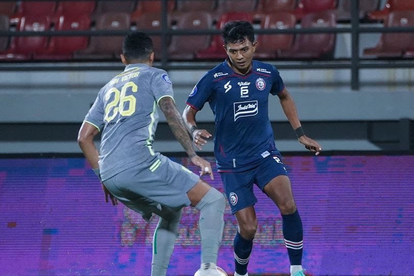 Duel Arema FC vs Persebaya Surabaya di lanjutan BRI Liga 1 2023/2024, Rabu (27/3/2024).