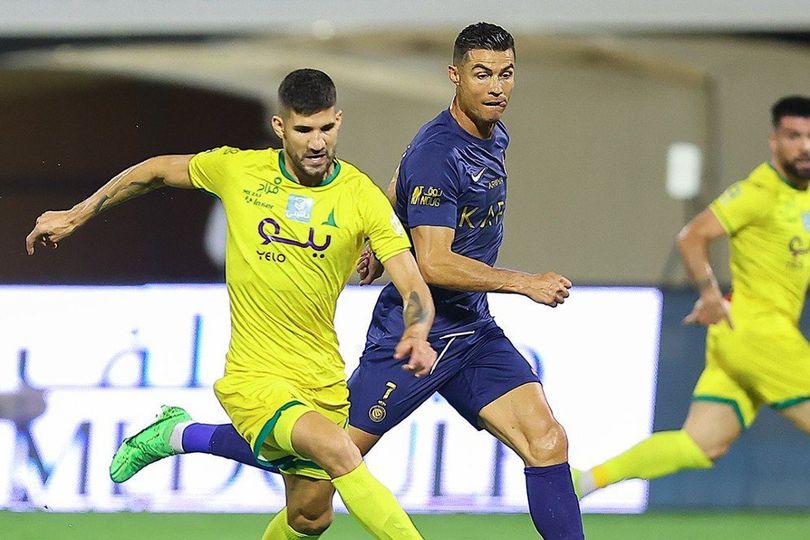 Aksi Cristiano Ronaldo dalam laga Liga Arab Saudi antara Al Khaleej vs Al Nassr, Minggu (28/4/2024) dini hari WIB.