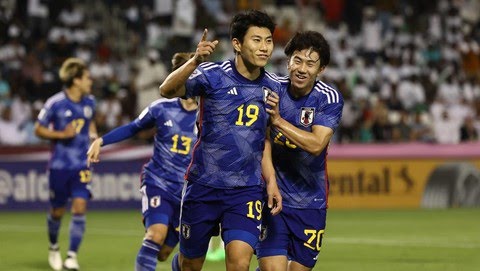 Pemain Jepang selebrasi usai cetak gol ke gawang Irak di semi final Piala Asia U-23 2024, Selasa (30/4/2024) dini hari WIB.