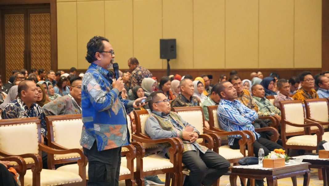 Rapat Koordinasi Penguatan Revitalisasi Bahasa Daerah Pemerintah Pusat dan Pemerintah Daerah di Jakarta, Kamis (2/5/2024). (Dok/Kemendikbudristek RI)