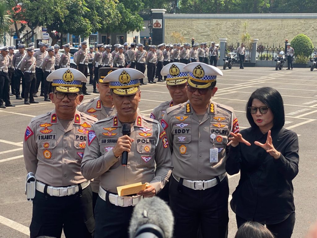 Kakorlantas Polri Irjen Pol Aan Suhanan melepas anggota Korlantas dan Polantas yang akan melaksanakan tugas pengamanan penyelenggaraan WWF ke-10 Bali pada 18-25 Mei mendatang. (Dok/Humas Polri)