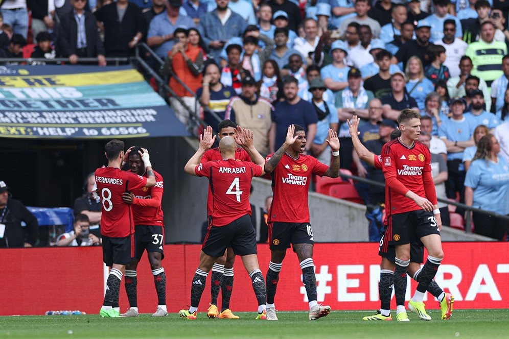 Momen selebrasi gol Kobbie Mainoo di laga Manchester City vs Manchester United, final FA Cup 2023/2024, Sabtu (25/5/2024).