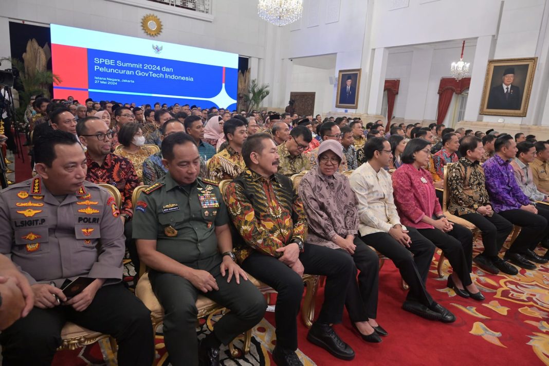 Para tamu undangan dalam acara SPBE Summit 2024 dan Peluncuran Govtech Indonesia di Istana Negara, Jakarta, Senin (27/5/2024). (Dok/Humas Setkab)