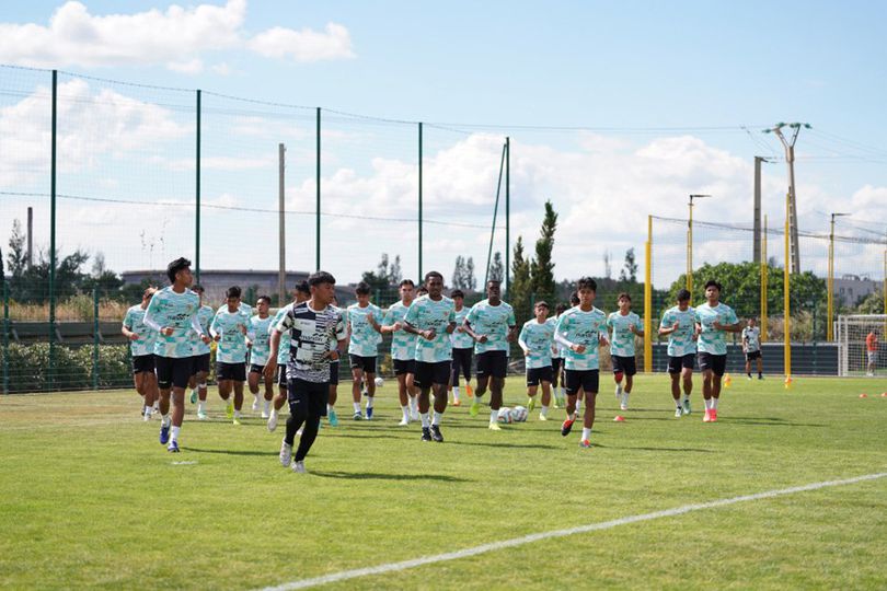 Sesi latihan Timnas Indonesia U-20 di Tournoi Maurice Revello Tournament alias Toulon Cup 2024. (Dok/PSSI)